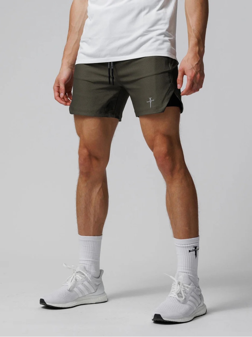 NWT Three Nails Size 2XL Pro Tech 2.0 Liner Shorts 5" Olive Green Running Gym